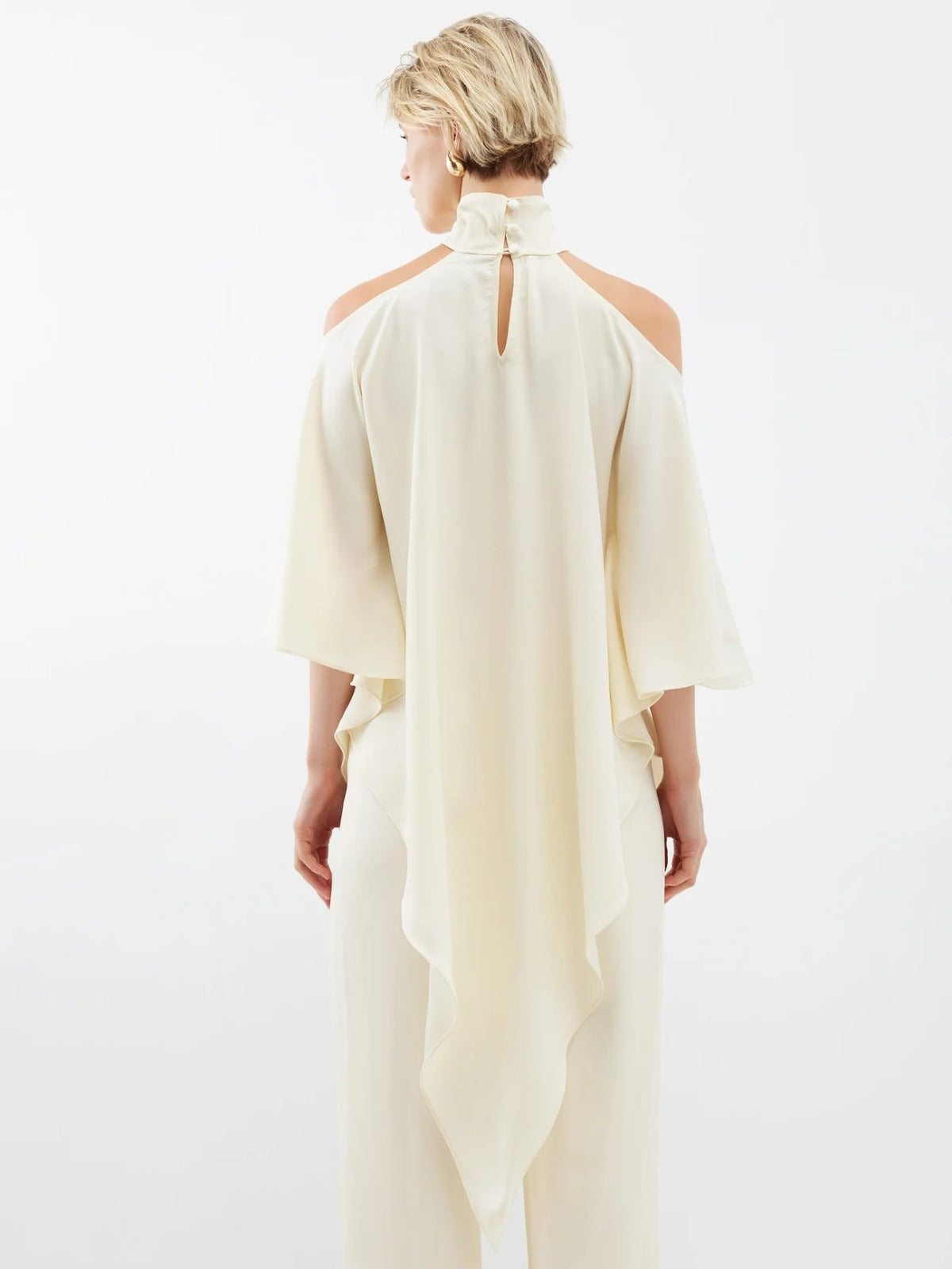 Elegance Flow Halter Neck Ensemble